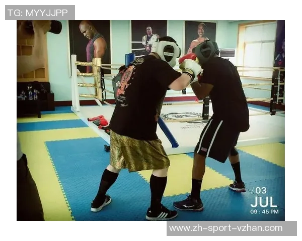 张君龙与马奇马纳的巅峰对决谁将成为拳坛新王者